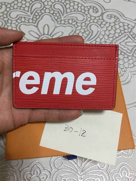 louis vuitton x supreme card holder